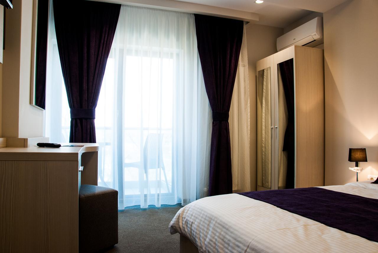 Milano Blue Mamaia Hotel Kültér fotó