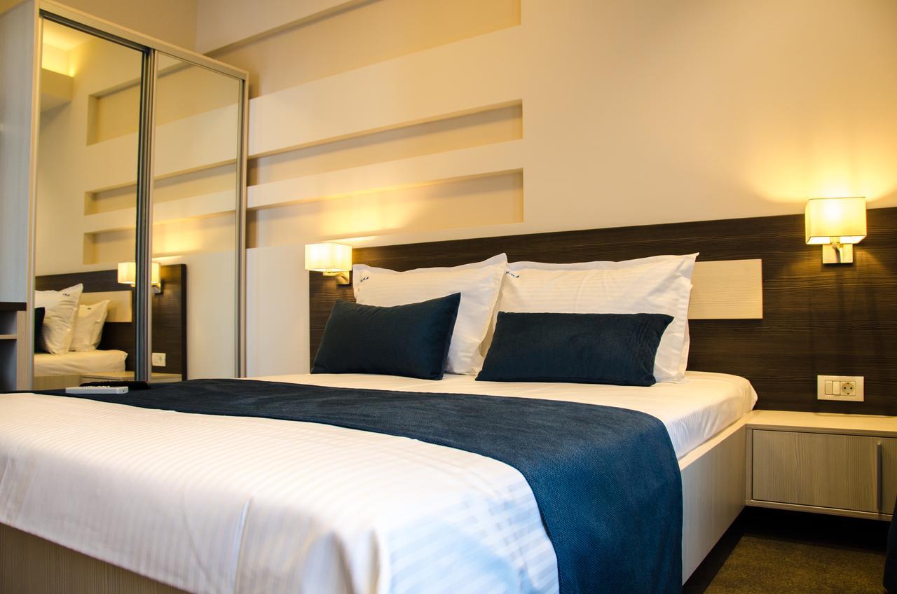 Milano Blue Mamaia Hotel Kültér fotó